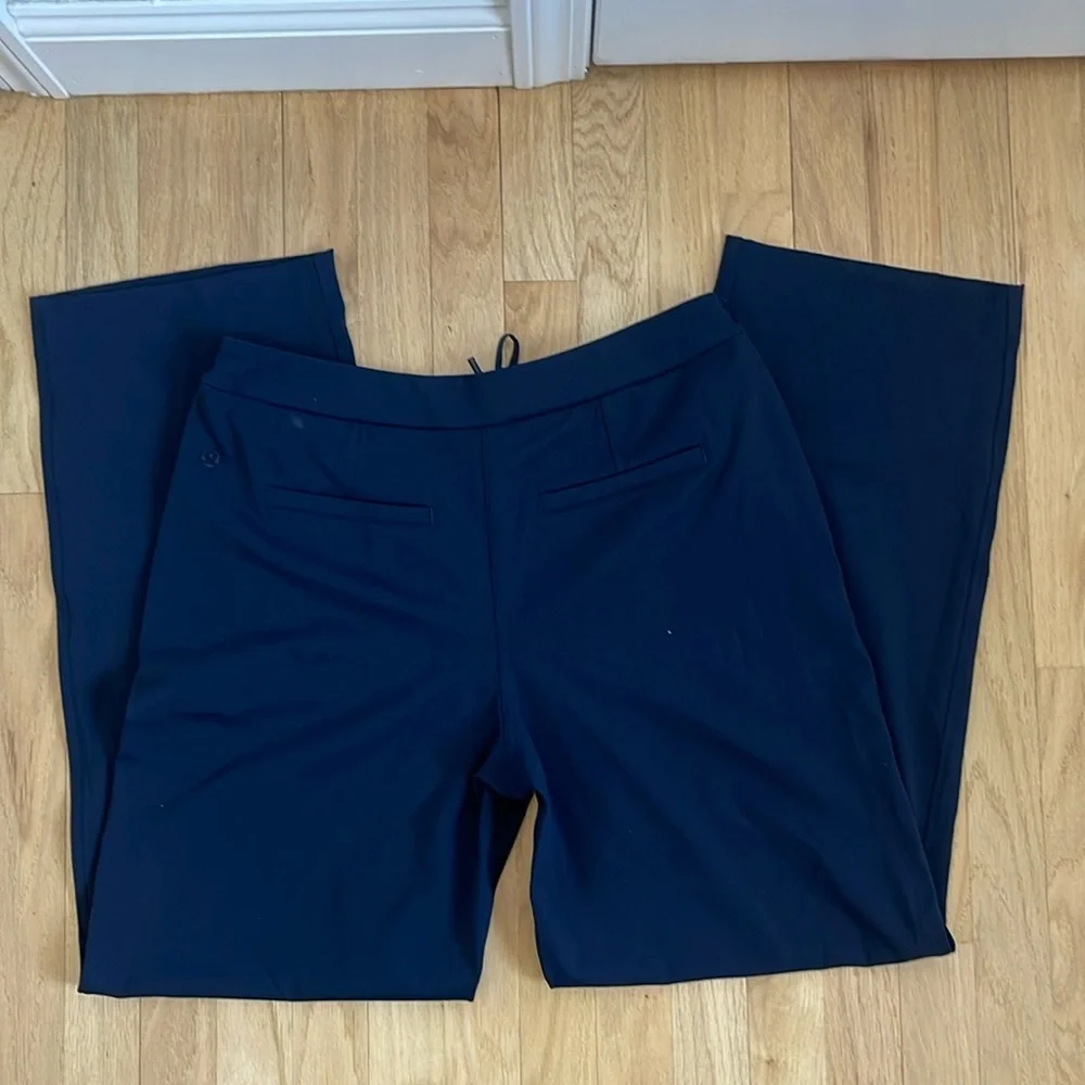 lululemon athletica Straight Leg Pants in Navy